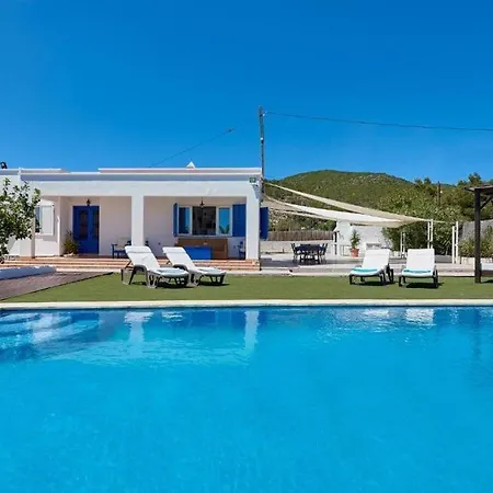 The Lovely * Ibiza-Stadt